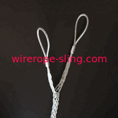 Lados dobro que arrastam o aperto de cabo da corda de fio do envoltório para o cabo que puxa o estilingue